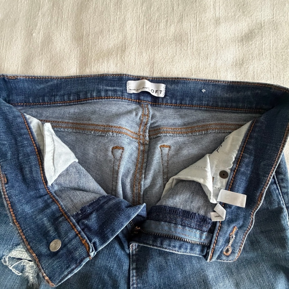 LOFT Modern Skinny Jeans Womens 27/4 Blue Medium Wash Distressed Denim 27x28.5 - Picture 7 of 11